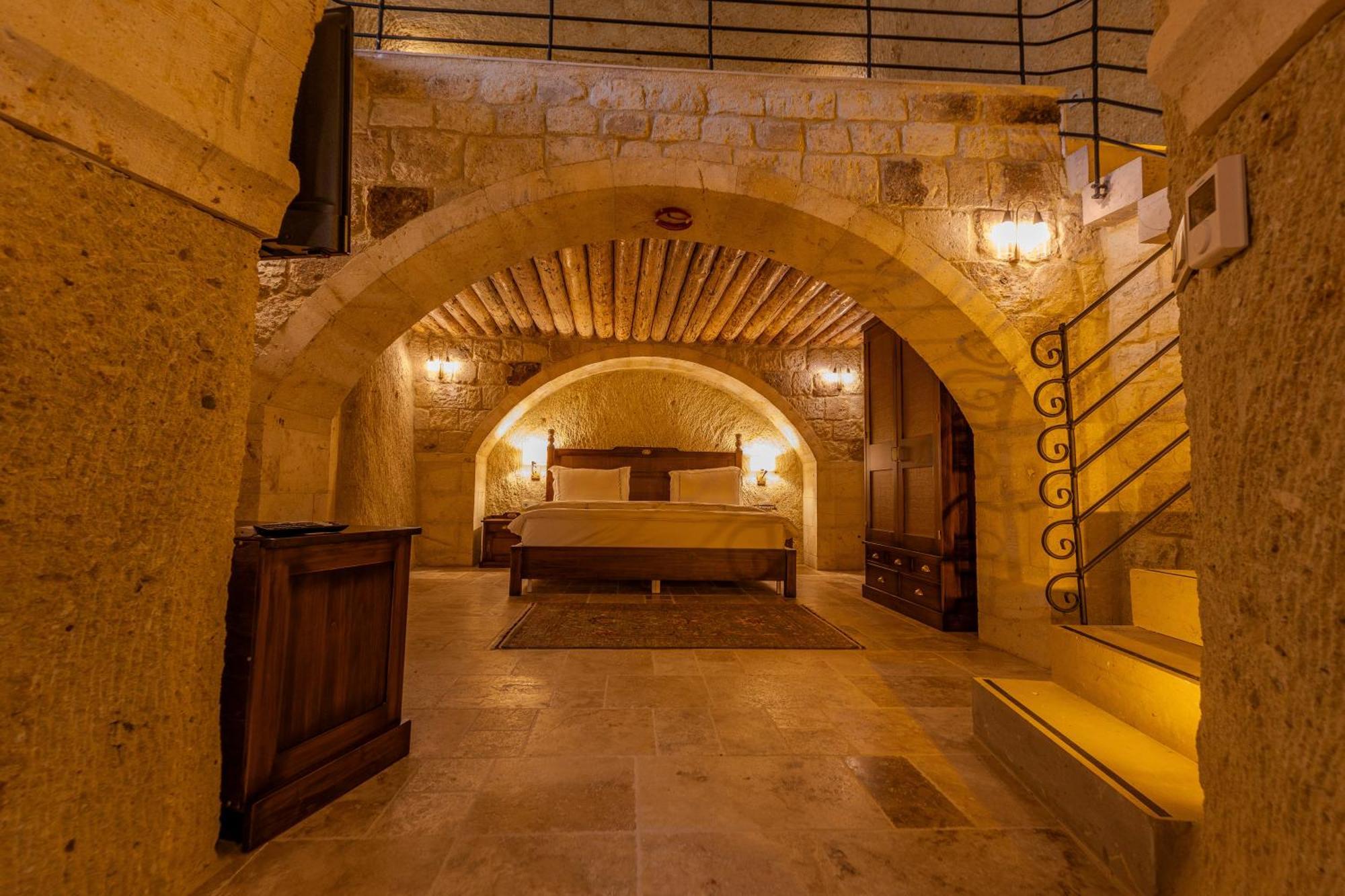 Seraphim Cave Suites & Spa Ürgüp Extérieur photo